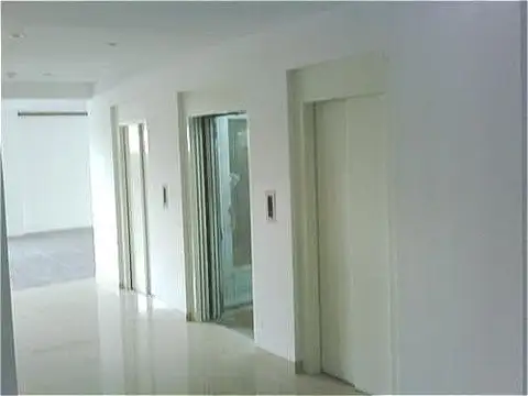 Oficina en Alquiler al Sudeste