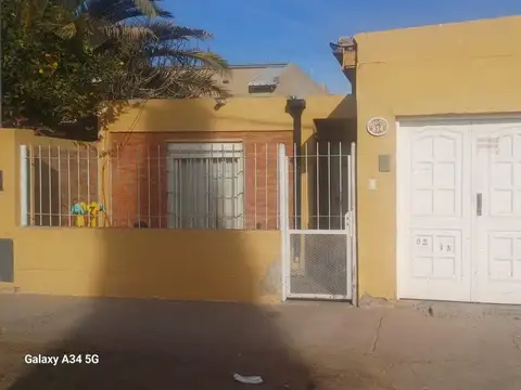 VENTA CASA 3 DORMITORIOS