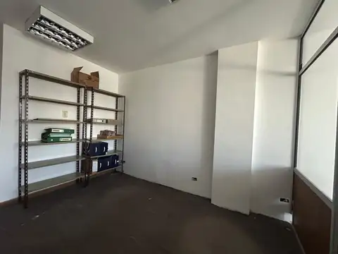 Oficina en Venta Monserrat frente