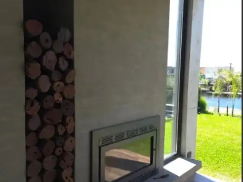 Casa en Alquiler 1 año