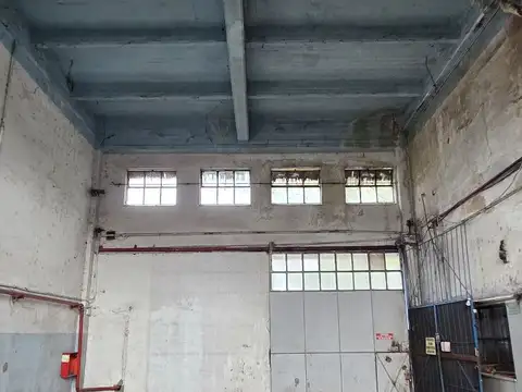 Local en Alquiler 40 años