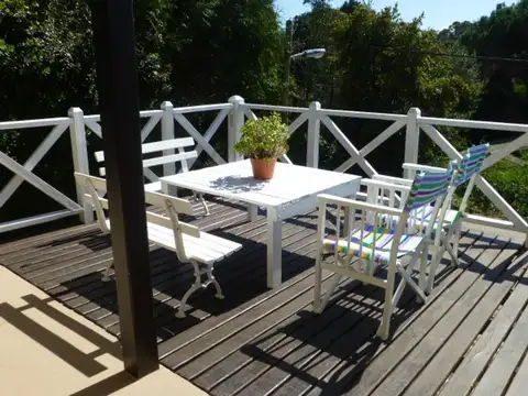 Casa en Alquiler Temporal con 2 cocheras