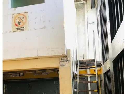 Galpon en VENTA - Caseros