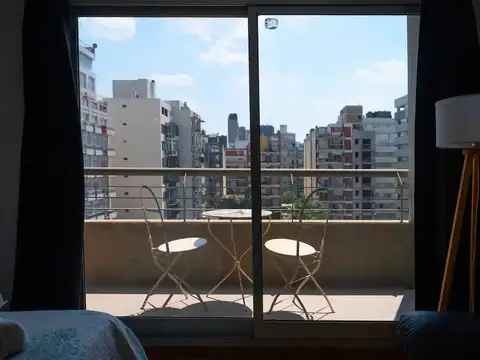 Mono ambientes amueblado en Edificio Premium