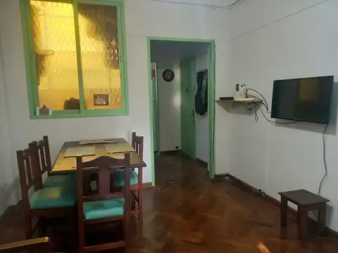 SARANDI 1100, Piso 1