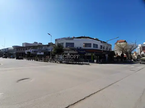 AVENIDA 3 Y PASEO 108