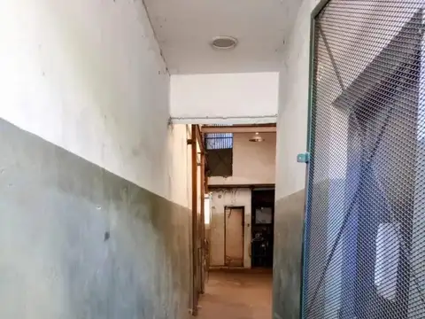 Galpon en Venta en Pompeya, USD 89.000