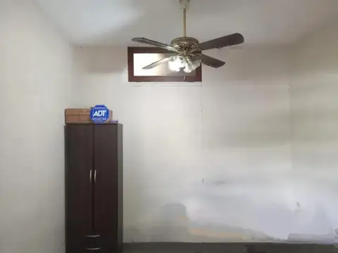 Galpon en Venta en Pompeya, USD 89.000