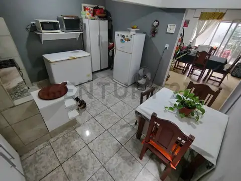 Suipacha 1000, Piso 0