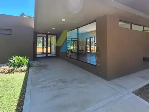 Terreno en Venta en Countries y Barrios Cerrados en Campana, USD 48.000