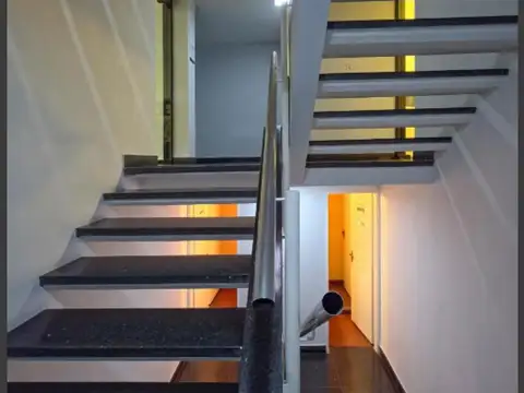 Edificio Comercial en venta - 3 Plantas - Retiro