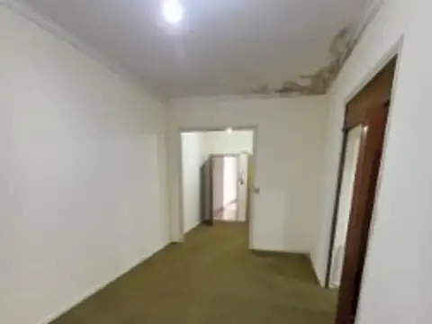 VENTA 4 AMBIENTES OPORTUNIDAD .VALENTIN GOMEZ 3000