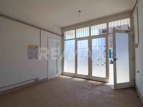 Local en Venta 30 años