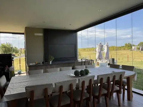 Casa de 4 dormitorios en venta El Naudir