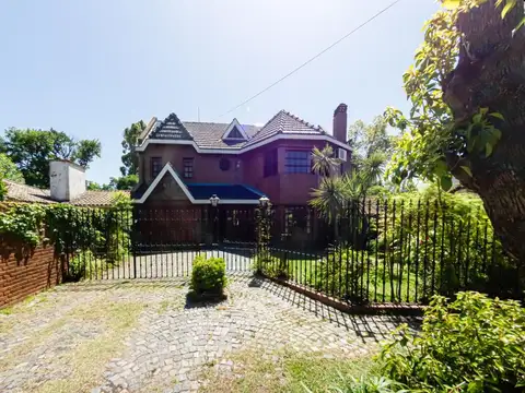 CASA EN VENTA 5 AMBIENTES - GRAL PACHECO - TIGRE.