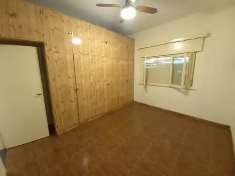 Joaquín V. González 1300