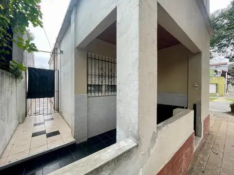 Terreno en Venta 8  mts Fondo