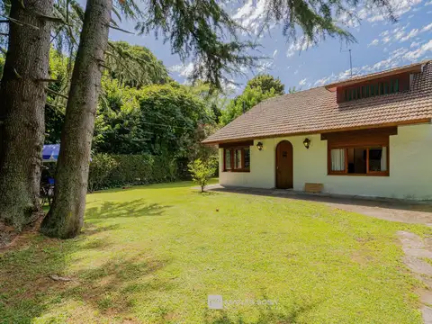 Santa Marta esq. San Pedro - Barrio El Tejado