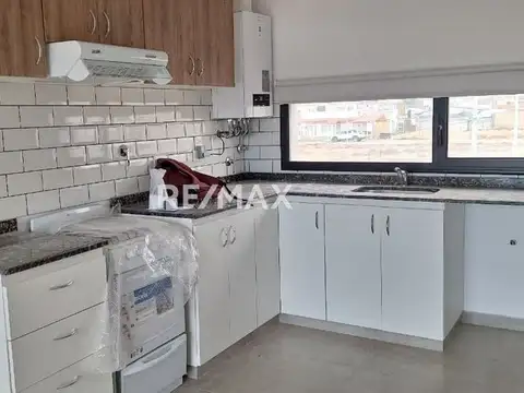 Depto Tipo Casa en Alquiler A Estrenar