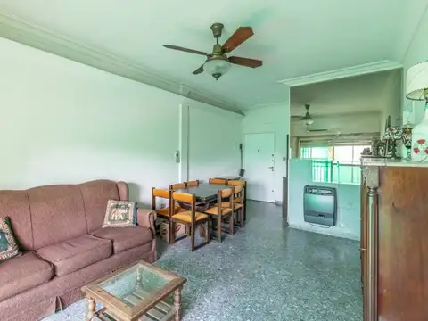Departamento 4 ambientes con 2 baños