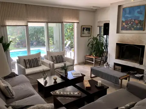 Temporada completa con vista al Parque Central