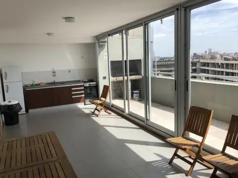 Av Balbin y Av Monroe