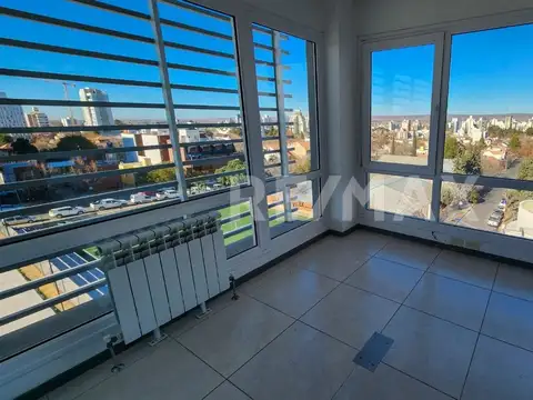 Oficina en Venta con 1 cochera