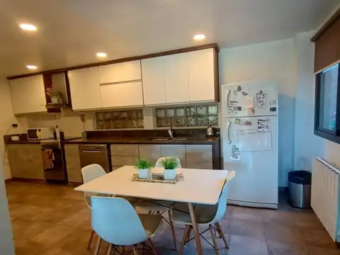 Almirante Brown 2800