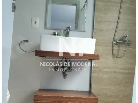 Venta y alquiler de apartamento en playa bava