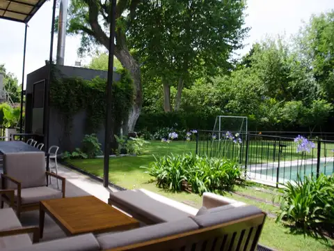 Casa en Alquiler de 4 dormitorios