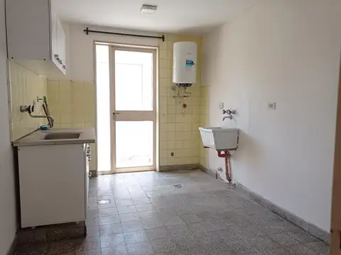 Departamento en Alquiler de 4 ambientes