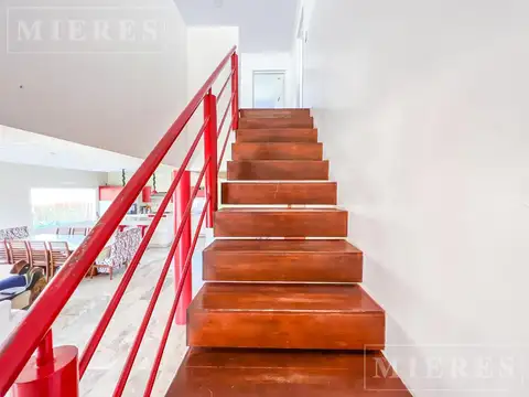 Casa en venta en San Sebastián área 1