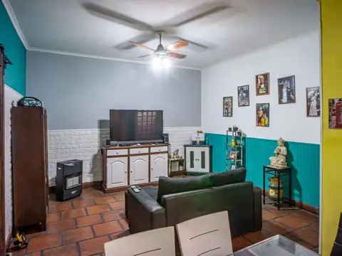Casa en Venta con 1 cochera