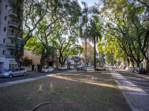 Tucumán y Av. Francia