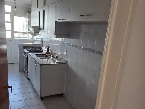 Departamento en Alquiler en San Cristobal, $ 890.000