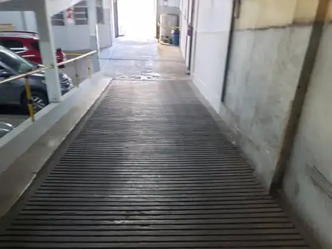 VENTA COCHERA CENTRO DE LOMAS DE ZAMORA