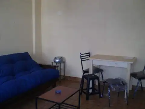 Depto Tipo Casa en Venta en Villa Sarmiento, USD 44.000