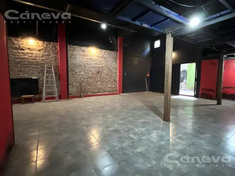 Local en Venta 40 años