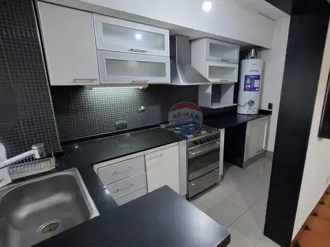 Depto Tipo Casa 3 ambientes con 1 baño