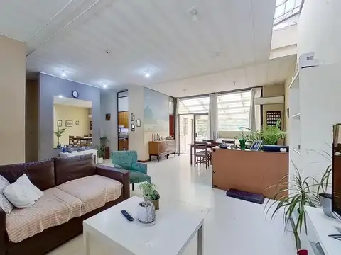 CASA EN VENTA 7 AMBIENTES DON TORCUATO LOTE 10x40