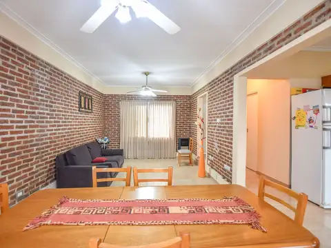 CASA EN VENTA VILLA ELVIRA 3 DORMITORIOS