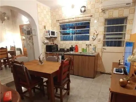 Depto Tipo Casa en Venta 50 años