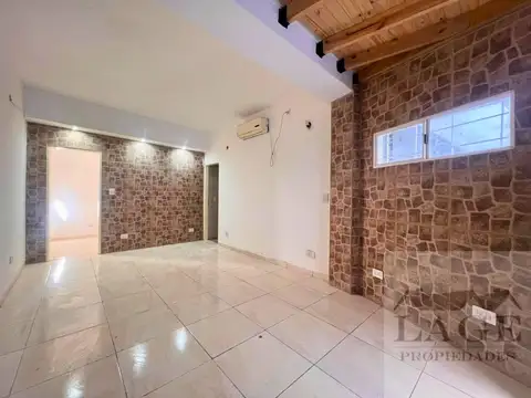 Depto Tipo Casa en Venta en Munro, USD 55.000