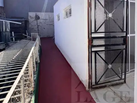 Velez Sarfield 5500, Piso PB