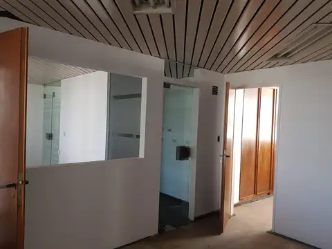 Oficina en Venta 25 años
