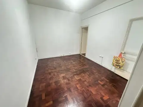 DEPARTAMENTO 2 AMBIENTES - APTO PROFESIONAL - EXCELENTE UBICACIÓN
