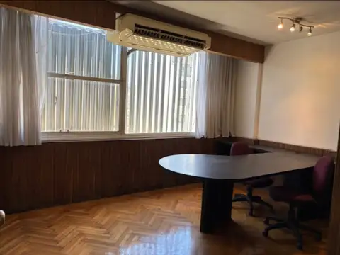 Oficina en Alquiler 60 años