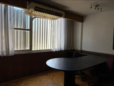 Oficina en Alquiler 60 años