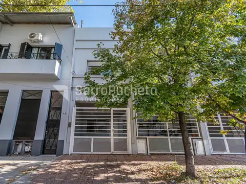 Depto Tipo Casa 3 ambientes con 2 baños