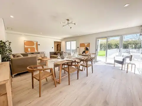 Miraflores - Funes Hills